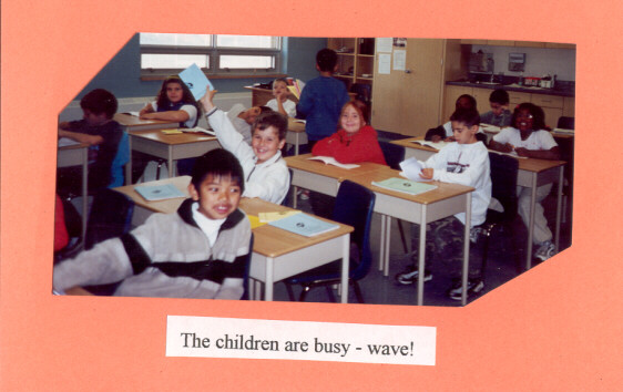 The children are busy. Wave!